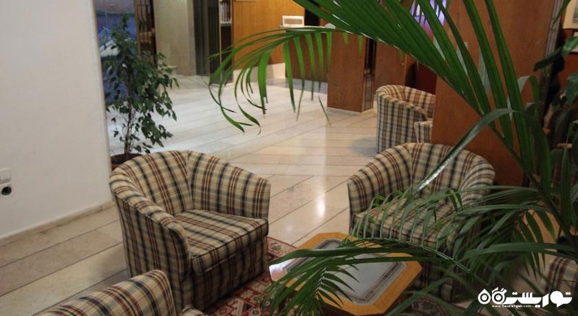 محوطه نشیمن لابی هتل